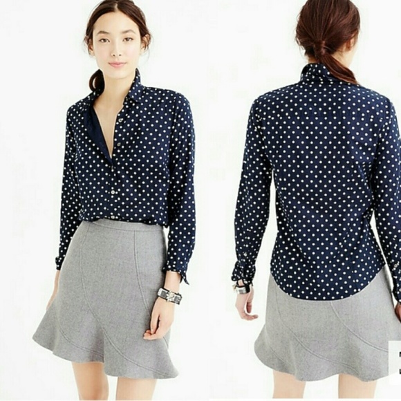 J Crew Navy Blue Perfect Fit Button Up Shirt with Silver Foil Dots NWT - Size 0 - Picture 1 of 9